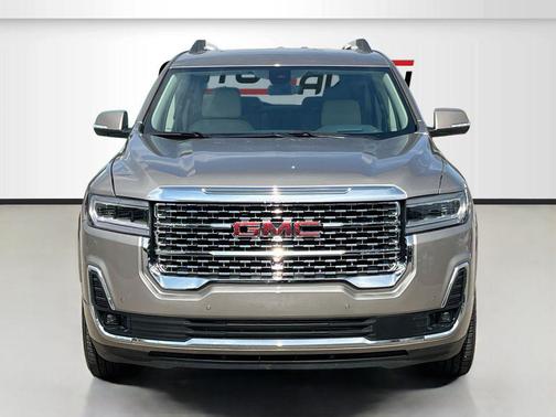 Light Stone Metallic 2023 GMC Acadia Denali