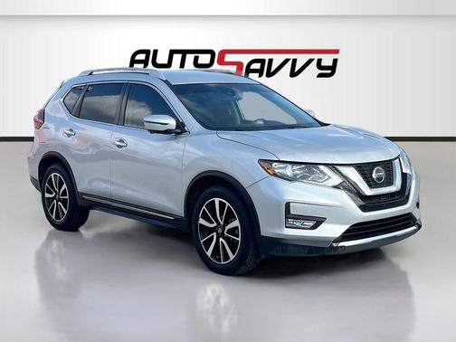 Brilliant Silver Metallic 2019 Nissan Rogue SL