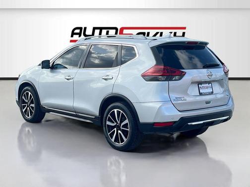 Brilliant Silver Metallic 2019 Nissan Rogue SL
