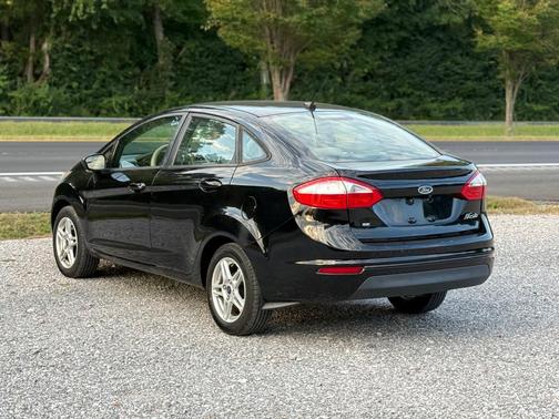 Black 2019 Ford Fiesta SE