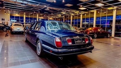 2001 Rolls-Royce Park Ward