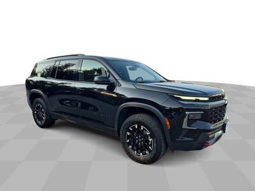Mosaic Black Metallic 2025 Chevrolet Traverse Z71