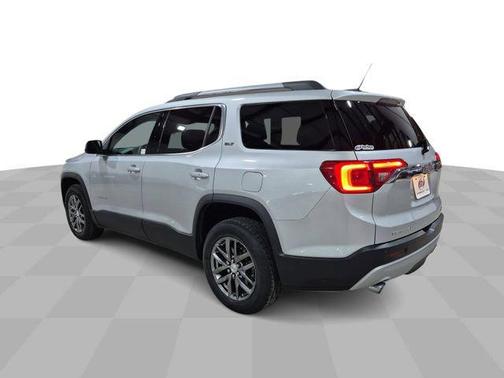 Quicksilver Metallic 2017 GMC Acadia SLT-1