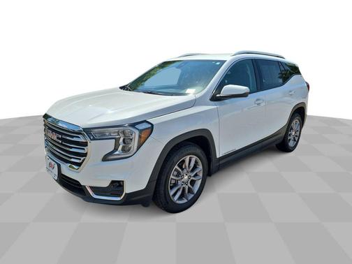 Summit White 2024 GMC Terrain SLT