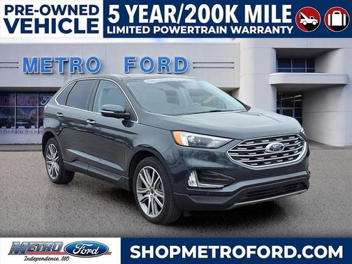 2022 Ford Edge Titanium