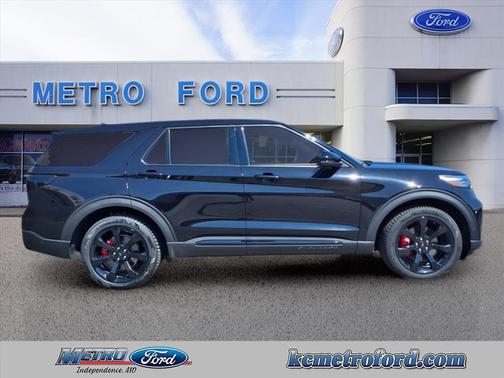 2021 Ford Explorer ST
