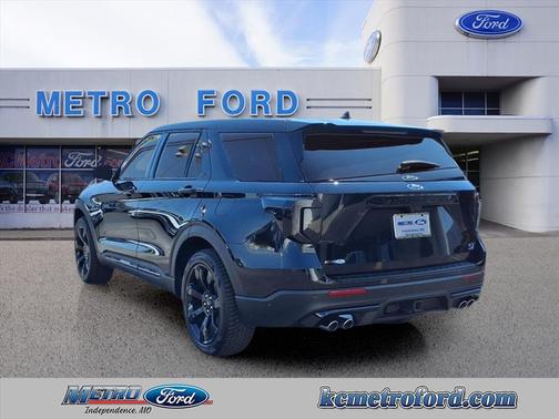 2021 Ford Explorer ST