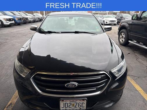 2016 Ford Taurus Limited