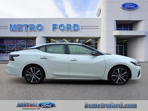 2021 Nissan Maxima SV