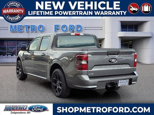 2025 Ford Maverick Lobo Standard