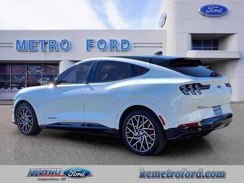 2021 Ford Mustang Mach-E GT