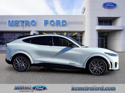 2021 Ford Mustang Mach-E GT