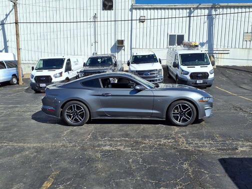 Carbonized Gray Metallic 2022 Ford Mustang GT Premium