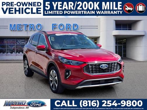 Rapid Red Metallic Tinted Clearcoat 2023 Ford Escape Platinum