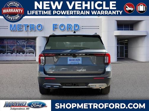 2025 Ford Explorer Active