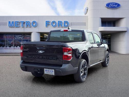 Shadow Black 2026 Ford Maverick XLT