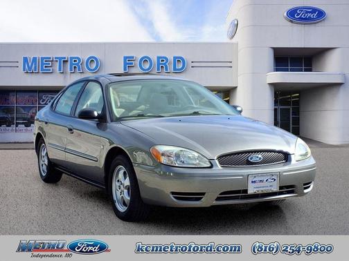 Gray 2004 Ford Taurus SES
