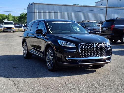 Infinite Black Metallic 2023 Lincoln Corsair Reserve
