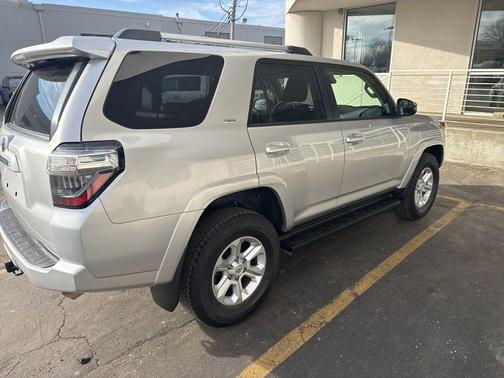 2024 Toyota 4Runner SR5 Premium