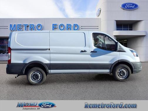 2020 Ford Transit-250 Base