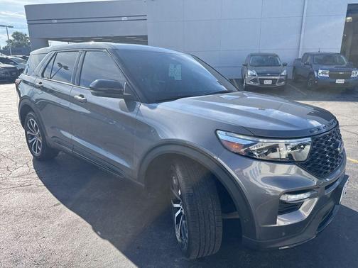 2021 Ford Explorer ST