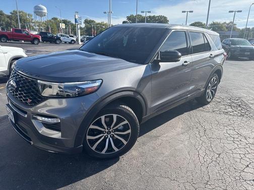 2021 Ford Explorer ST