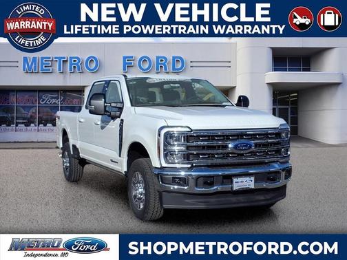 White Metallic 2026 Ford F-350 Lariat Super Duty Truck