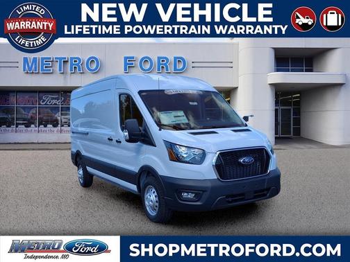 2025 Ford Transit-250 148 WB Medium Roof Cargo