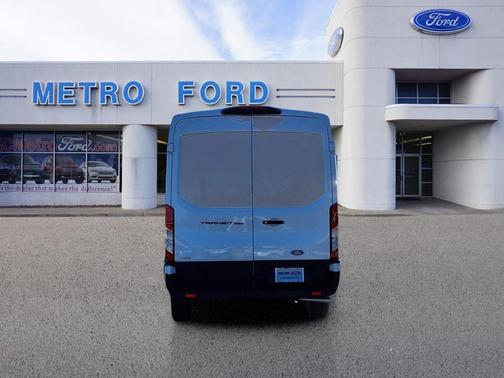 2026 Ford Transit-250 148 WB Medium Roof Cargo