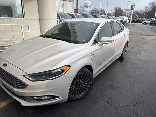 2017 Ford Fusion Energi SE Luxury