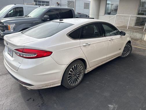 2017 Ford Fusion Energi SE Luxury