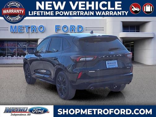 2026 Ford Escape ST-Line Elite