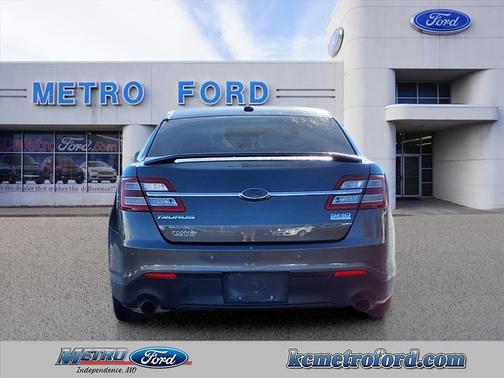 2016 Ford Taurus SHO