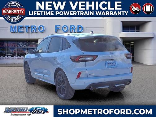 2026 Ford Escape ST-Line Elite