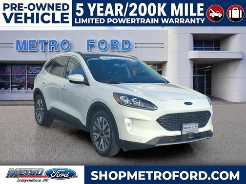 2022 Ford Escape Titanium