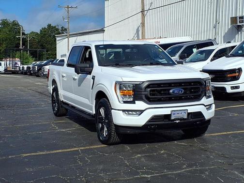 Oxford White 2023 Ford F-150 XLT