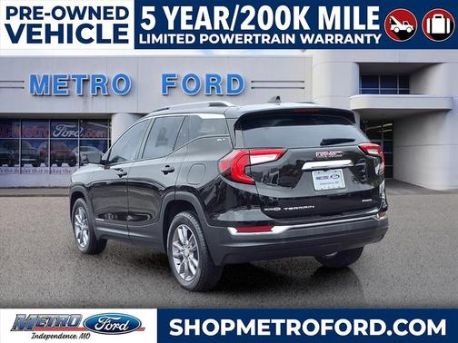 2023 GMC Terrain SLT