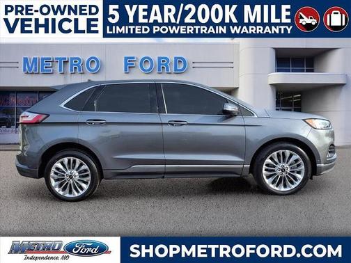 2022 Ford Edge Titanium