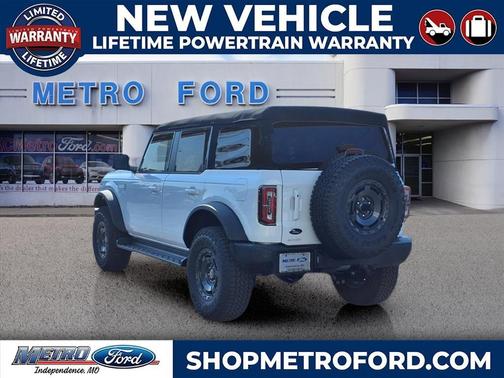 2025 Ford Bronco Outer Banks
