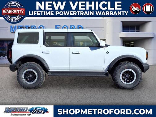 2025 Ford Bronco Outer Banks