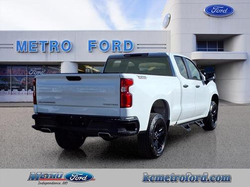 2020 Chevrolet Silverado 1500 Custom Trail Boss