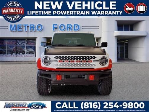 Oxford White 2025 Ford Bronco Stroppe Edition