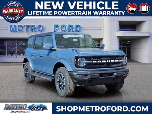 2025 Ford Bronco Outer Banks
