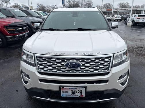 2017 Ford Explorer Platinum