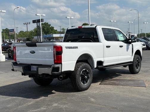 2025 Ford F-350 XLT