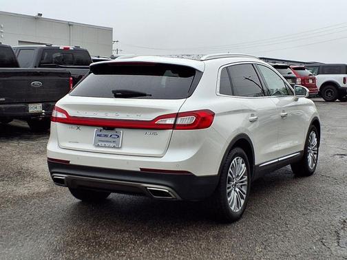 White Platinum Tri-Coat 2018 Lincoln MKX Reserve