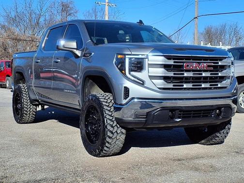 2024 GMC Sierra 1500 SLE