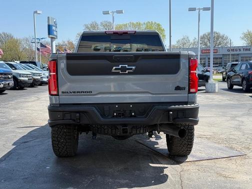 2024 Chevrolet Silverado 2500 ZR2