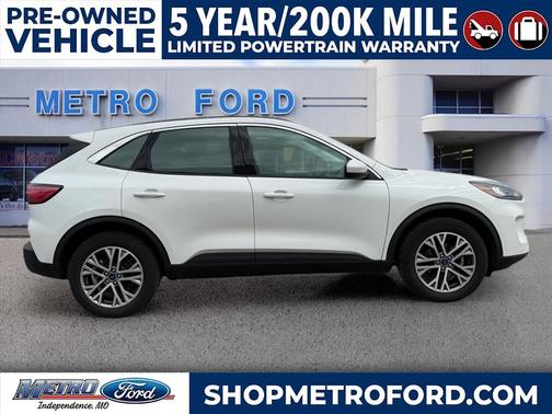 2022 Ford Escape SEL