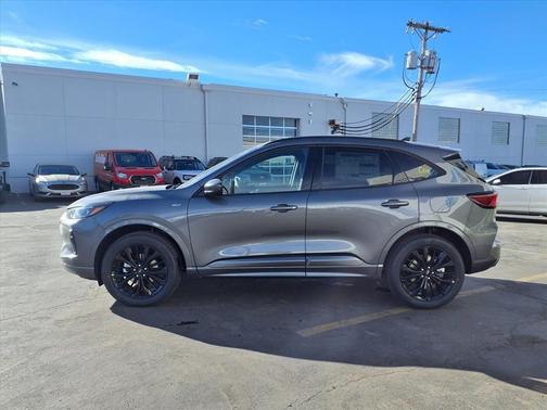 Gray Metallic 2026 Ford Escape ST-Line Elite